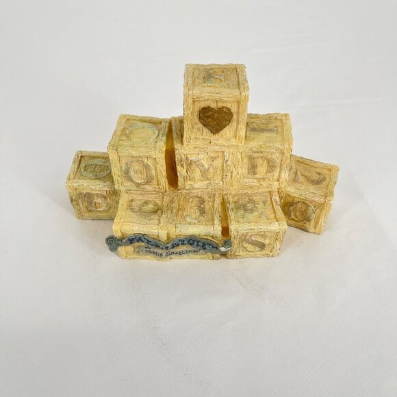 BOYD'S COLLECTION‎ LTD.(2002/ Fairietots) Collector's Resin "BLOCKS" Display - Picture 1 of 8
